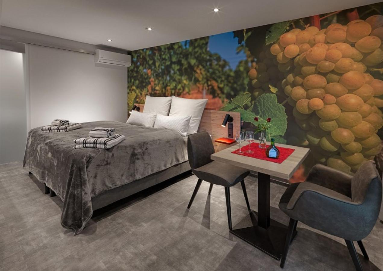 Weinmotel Simon 1 A Alzenau in Unterfranken Esterno foto